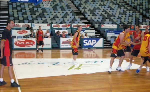 NBL Tour 008