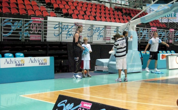 NBL Tour 094
