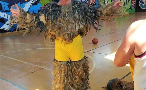 Rainbow Playing TeenWolf (3)