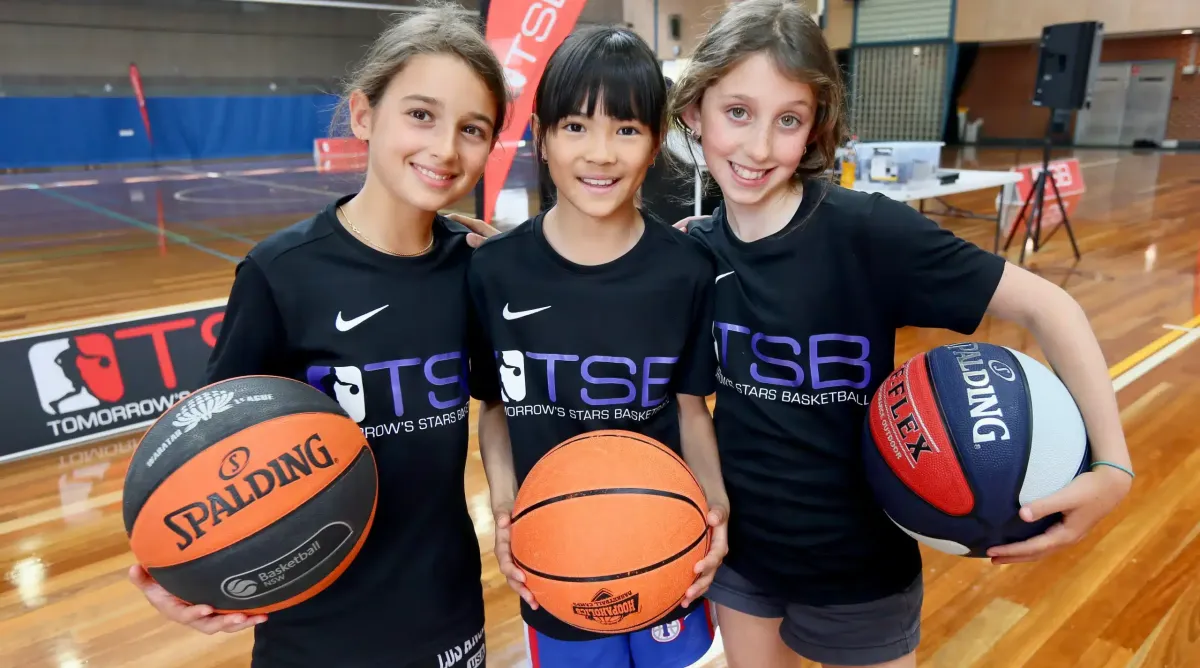 Teaching Kids Basketball Through Collaboration and Teamwork