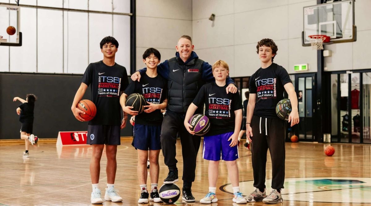 Teaching Kids Basketball Through Collaboration and Teamwork